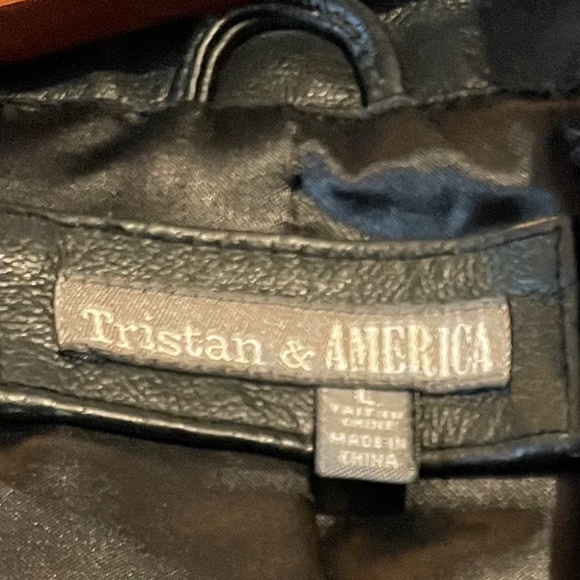 Black Leather jacket - Picture 4 of 4